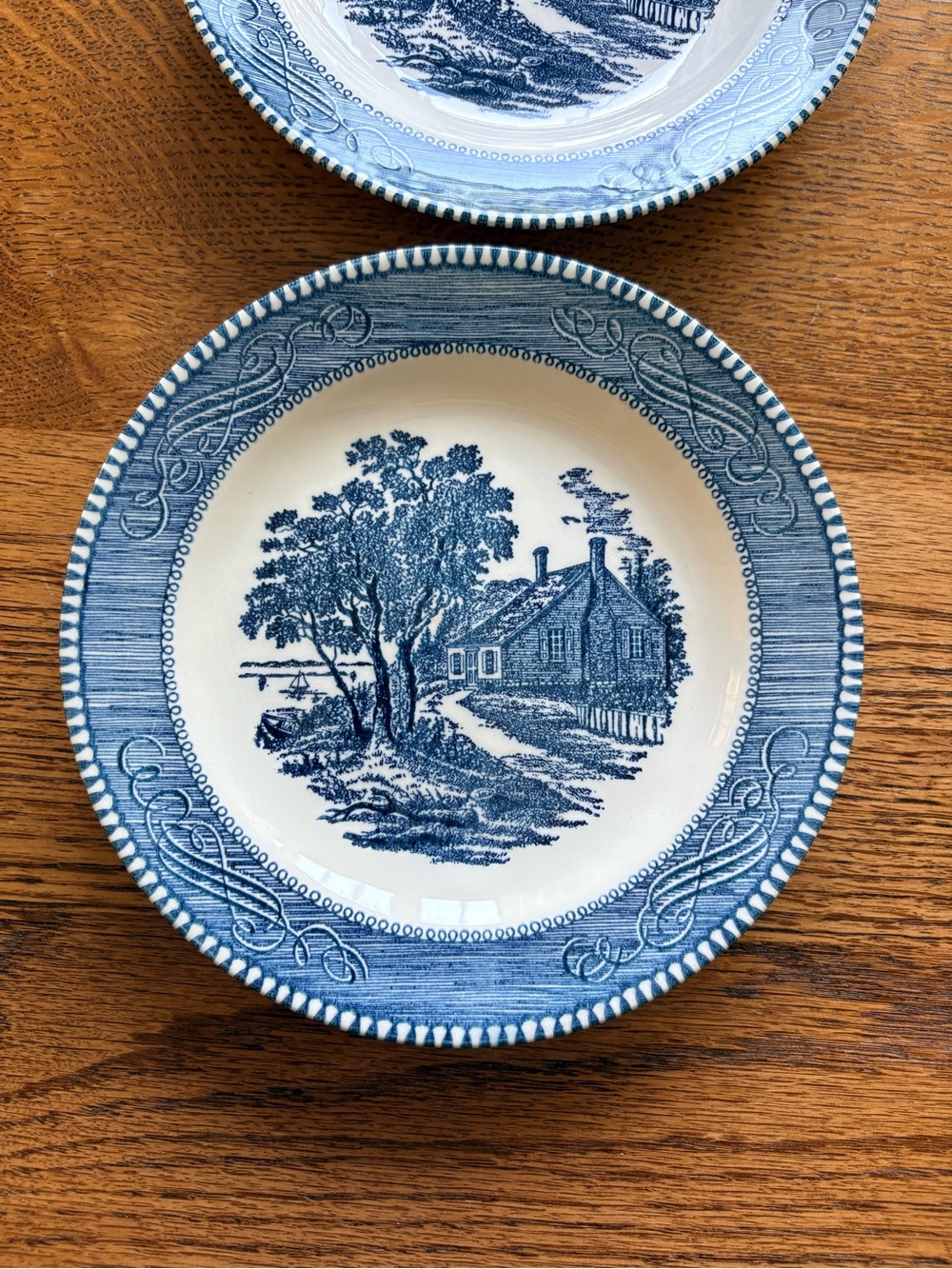 Vintage Currier & Ives Washington’s Birthplace set of three plates- ~7.25 inches - Picture 8 of 15